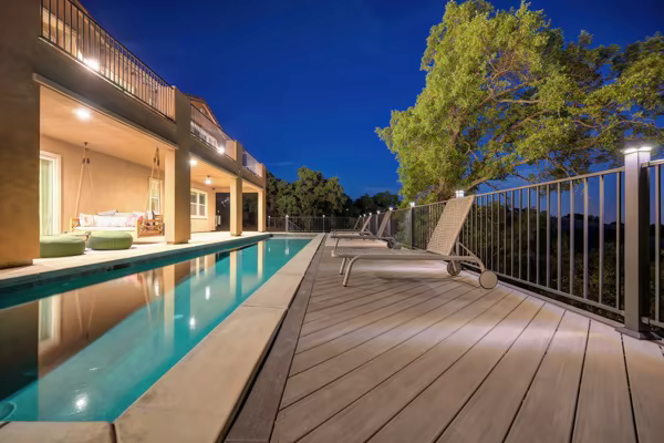 Belfiore custom deck by Stone Ridge Decking, photo 5