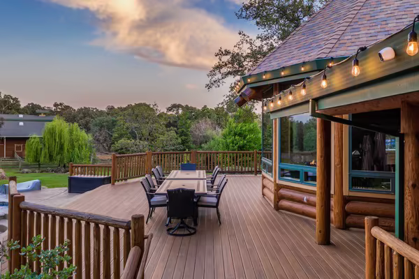 Country Side custom deck by Stone Ridge Decking, photo 6