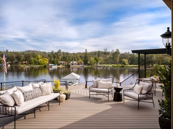 Lakeshore custom deck by Stone Ridge Decking, photo 11