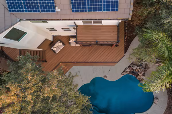 Star Vista custom deck by Stone Ridge Decking, photo 2