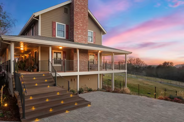 Sweet Road custom deck by Stone Ridge Decking, photo 5