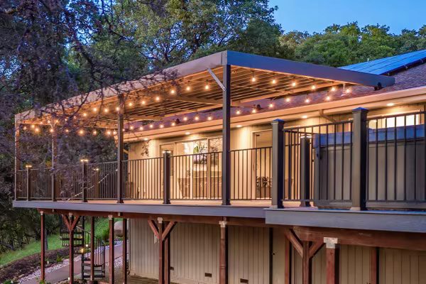 Timber Ridge custom deck by Stone Ridge Decking, photo 11