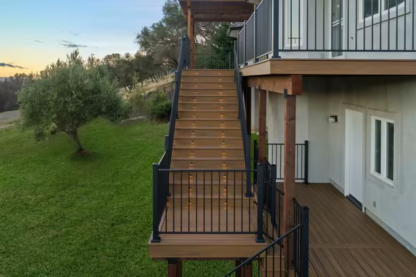 Vintage Way custom deck by Stone Ridge Decking, photo 12