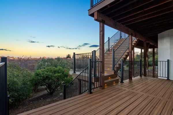 Vintage Way custom deck by Stone Ridge Decking, photo 5